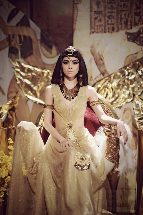 Sao Việt đưa trào lưu tóc Cleopatra trở lại 9 Kiểu tóc Cleopatra - hình minh họa 8