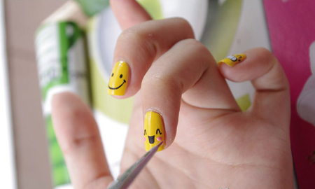 vẽ nail ngộ nghĩnh - hình minh họa 13