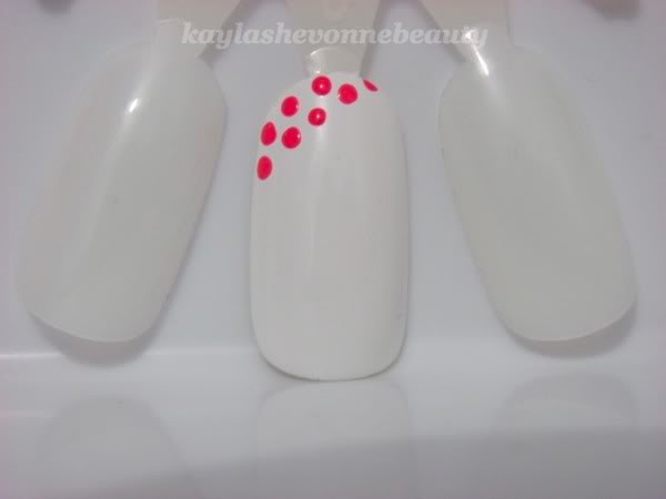 móng tay chấm bi cầu vồng - hình minh họa 6