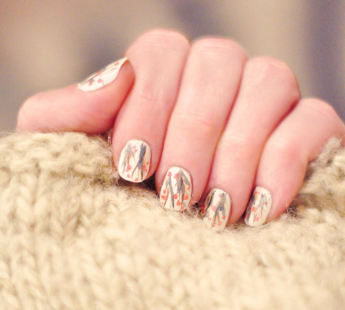 2 mẫu nail hoa rực rỡ đón cuối tuần - 9