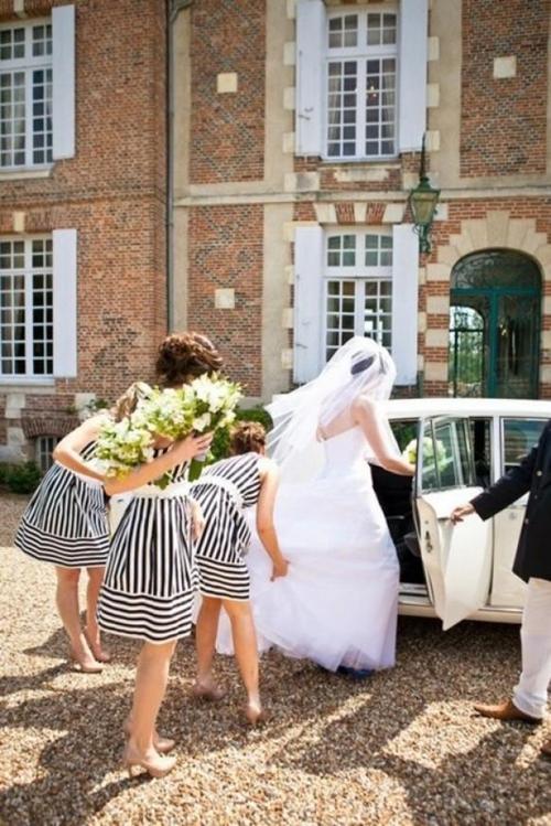 7 gợi ý váy phù dâu thời trang và nhã nhặn 14 váy phù dâu sang trọng - hình minh họa 13
