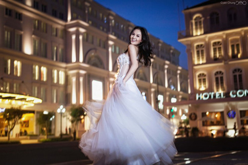 áo cưới lộng lẫy - hình minh họa 14