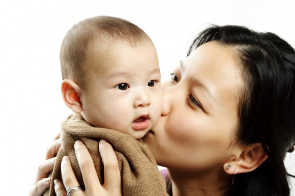 8 điều đừng bao giờ nói khi đi thăm "bà đẻ" 1 cách thăm mẹ sau sinh tế nhị