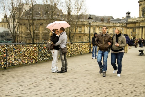trải nghiệm lãng mạn ở Paris