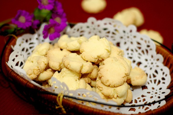 Cách làm bánh quy đẹp mà dễ dàng 8 cách làm bánh quy - hình minh họa 7