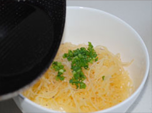 nộm bí đỏ - hình minh họa 3