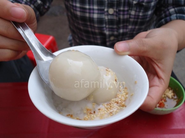 Sài Gòn: Ấm lòng chén chè nóng 5.000 đồng 3 Chén Chè Nóng 5000 Đồng Ở Sài Gòn - hình minh họa 3