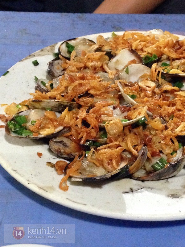 Đi ăn hải sản, ốc móng tay xào ngon rẻ ở dốc Hàng Than 2 Hải Sản Dốc Hàng Than - hình minh họa 2