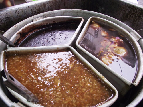 Góc phố ngày gió về - hình minh họa 3