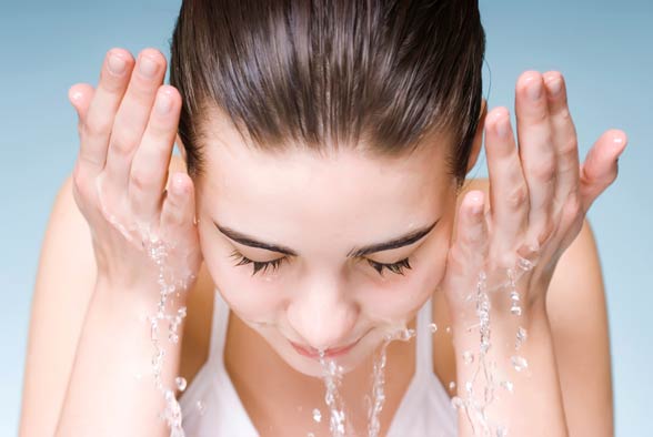 Bí Quyết Loại Bỏ Mụn Đầu Đen