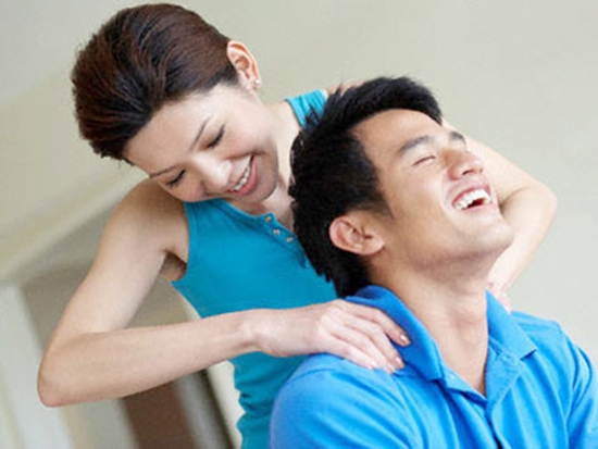 Nghệ thuật chiều chồng khôn khéo