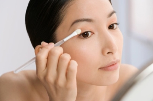 bí quyết trang điểm lớp nền - hình minh họa 3