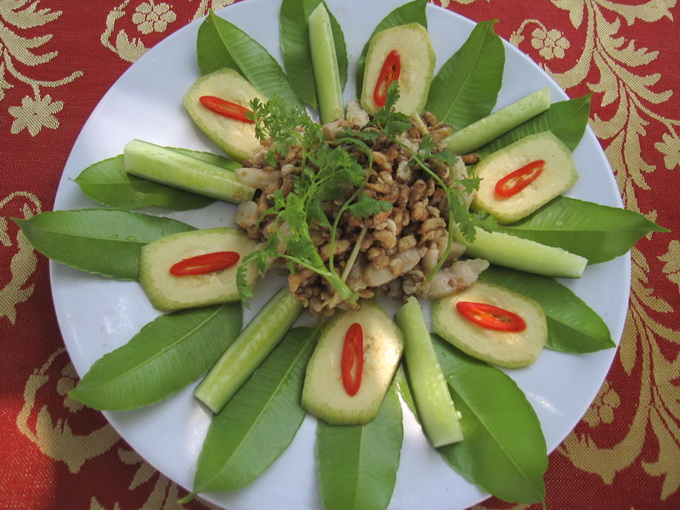 Về Cà Mau ăn mắm ong rừng 2 Mắm Ong Rừng Cà Mau - hình minh họa 2
