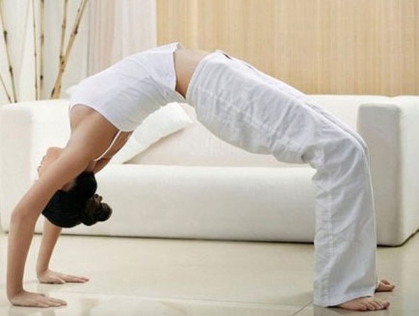 6 bài thể dục bạn có thể dễ dàng tập tại nhà 1 Hơi Thở Và Chuyển Động