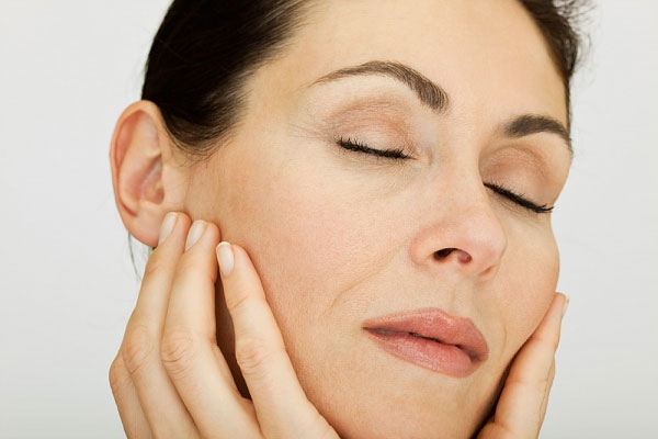 4 Động Tác Đơn Giản Giúp Thúc