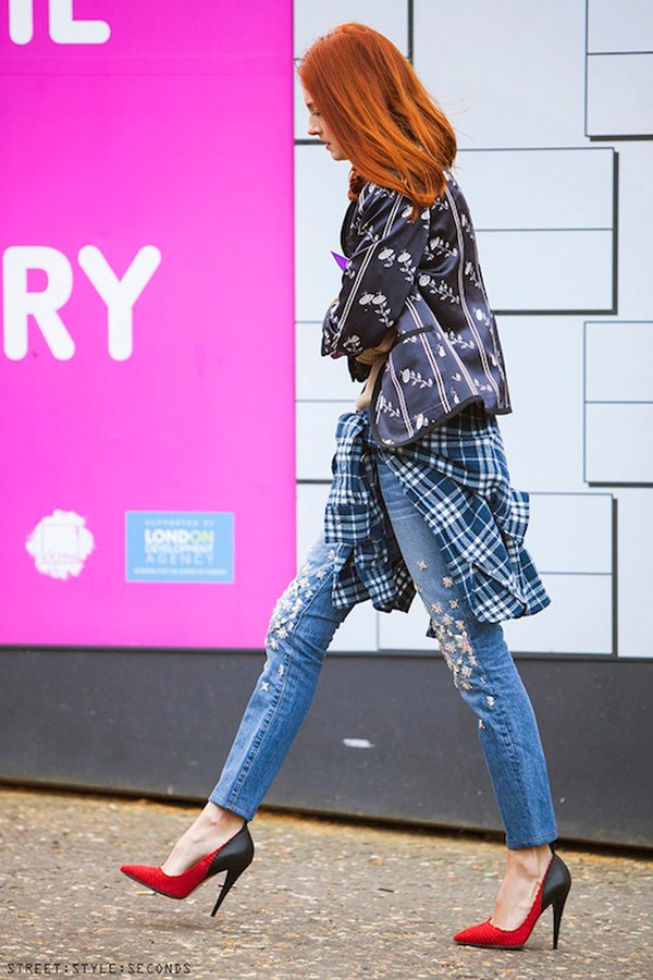 9 cách mặc kẻ caro "chuẩn" như fashionista 6 phối đồ kẻ caro - hình minh họa 20