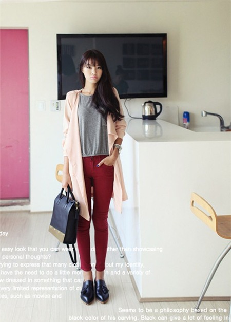 Muôn vàn cách mix jeans sặc sỡ cho mùa thu phối đồ jeans màu sắc - hình minh họa 4