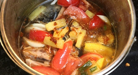 cá nục kho dứa - hình minh họa 5