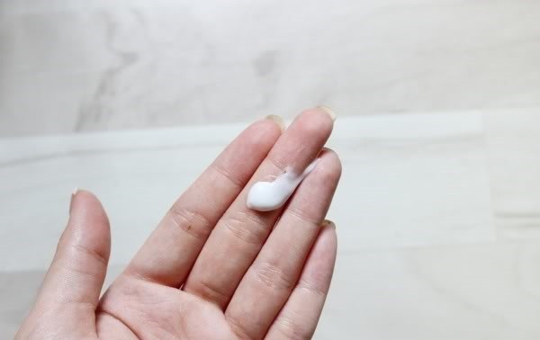 lượng dùng sản phẩm chăm sóc da - hình minh họa 2