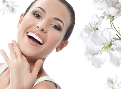 làm trắng răng tại nhà