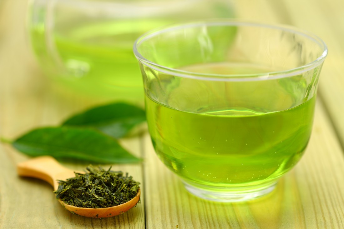 Làn da rạng rỡ dưới nắng - hình minh họa 4